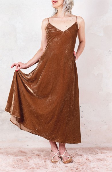 VELVET HYBRID PERFECTA DRESS - Japan Brown