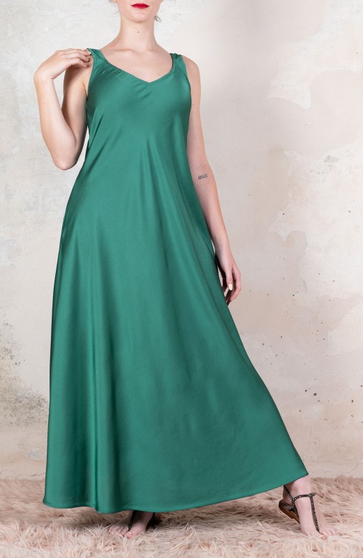 NIRVANA LONG PERFECTO DRESS...